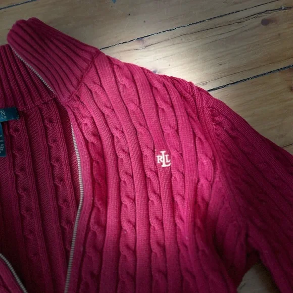 Sold - Picture 3 of 6